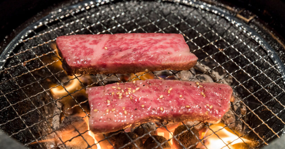 カルビの焼肉